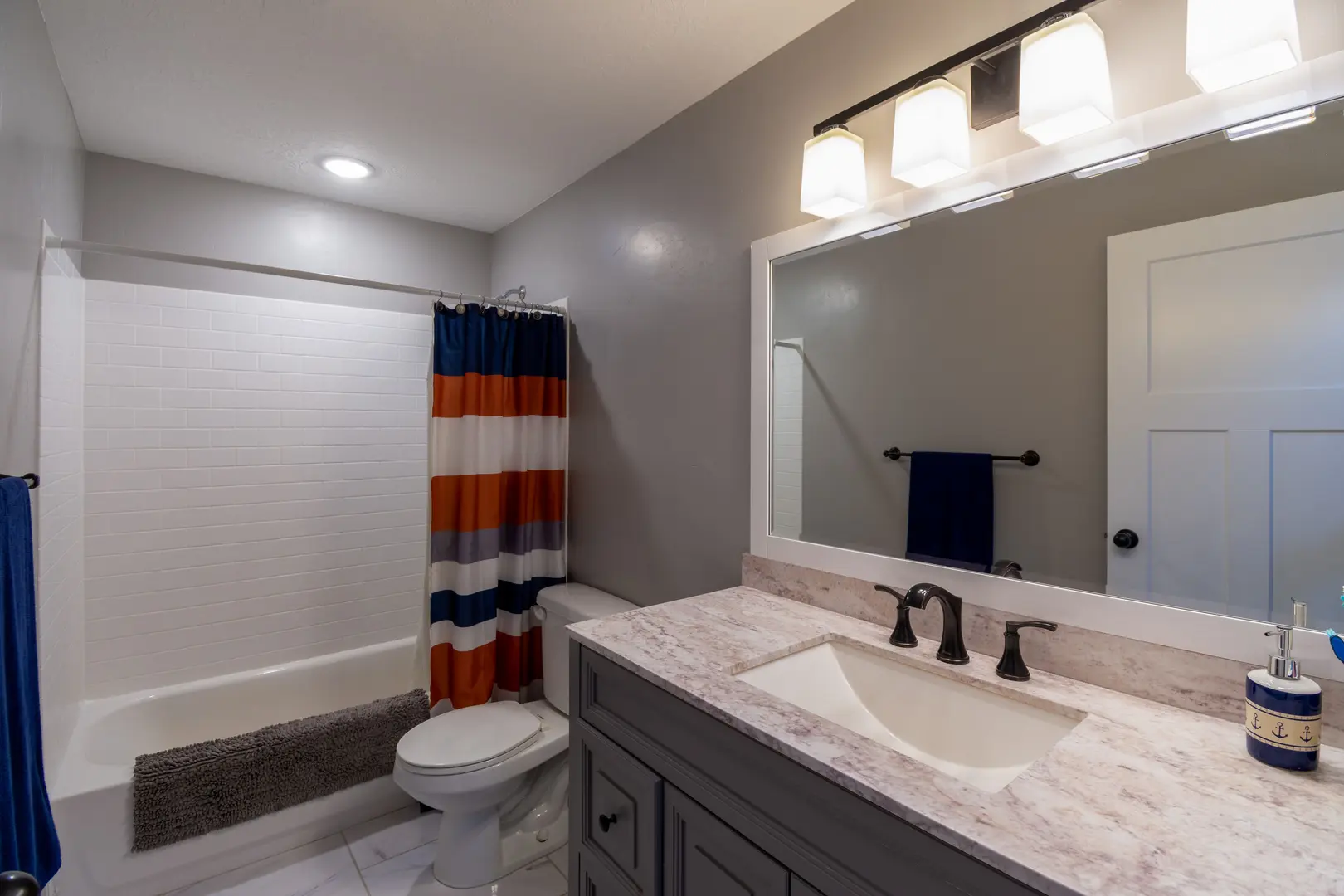 How to Choose the Right Shower Curtain Liner Size
